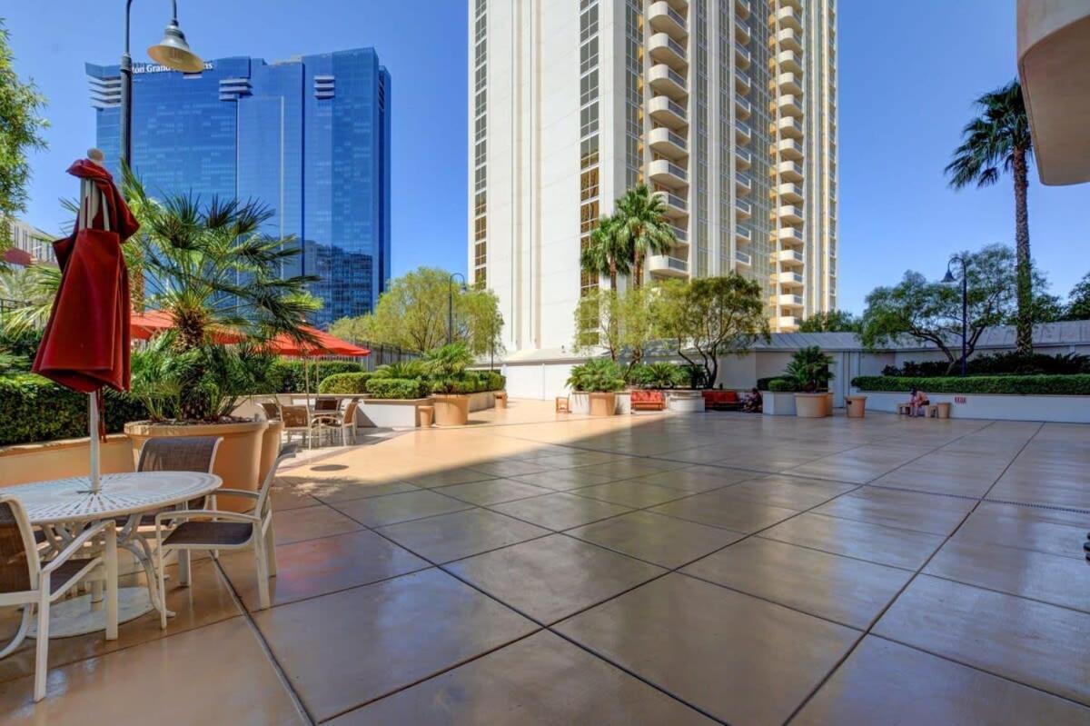 Mgm Signature-36-603 Strip View Jacuzzi Studio Las Vegas Eksteriør billede